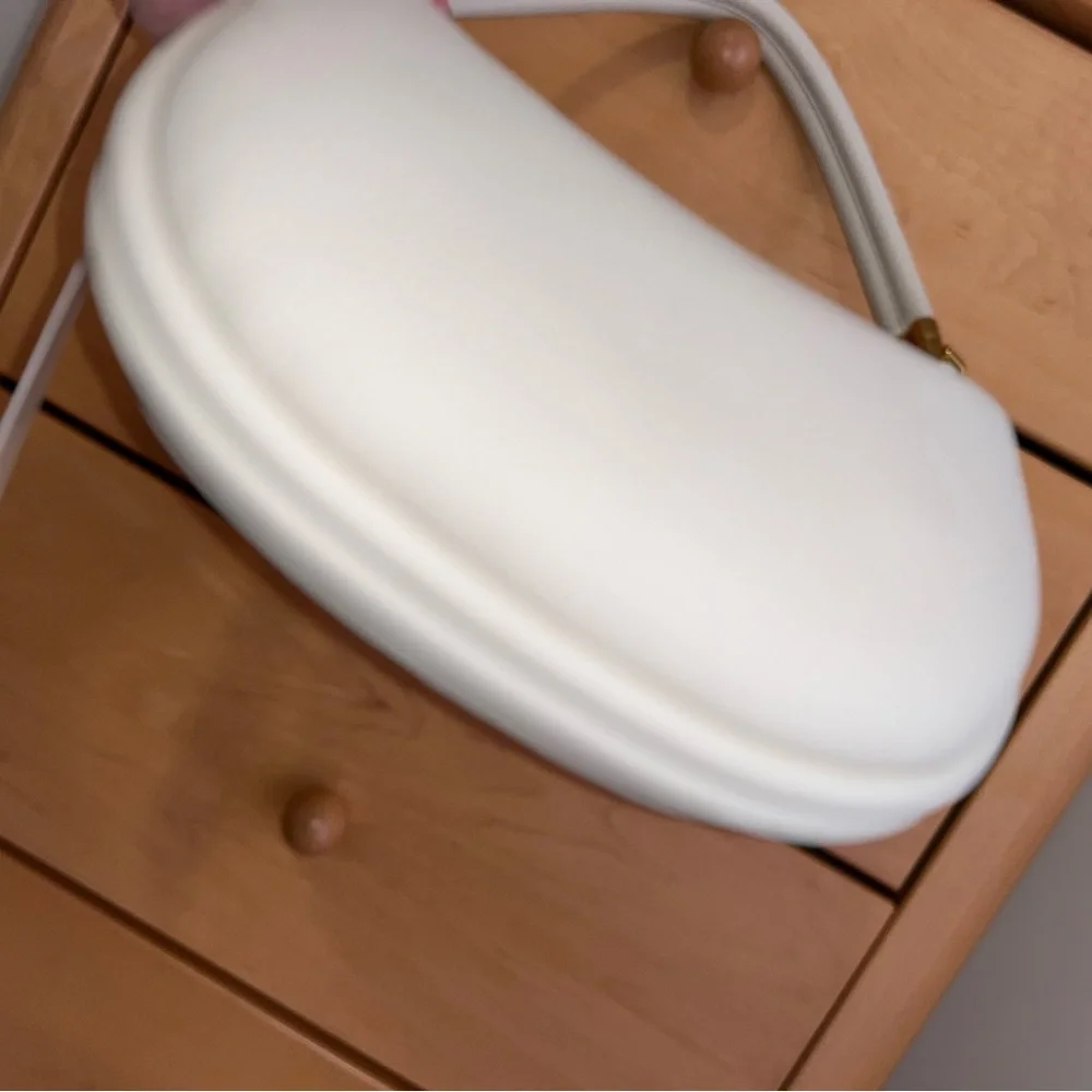 Songmont ivory Luna bag - Picture 5 of 8